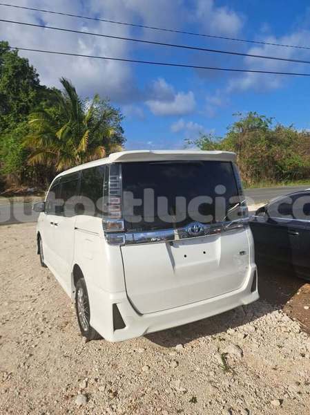 Big with watermark toyota voxy laborie laborie 4548