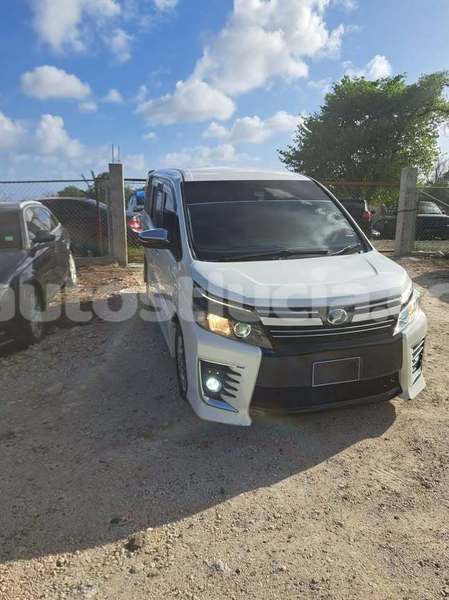 Big with watermark toyota voxy laborie laborie 4548