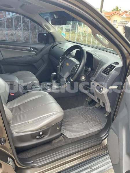 Big with watermark chevrolet colorado castries castries 4553