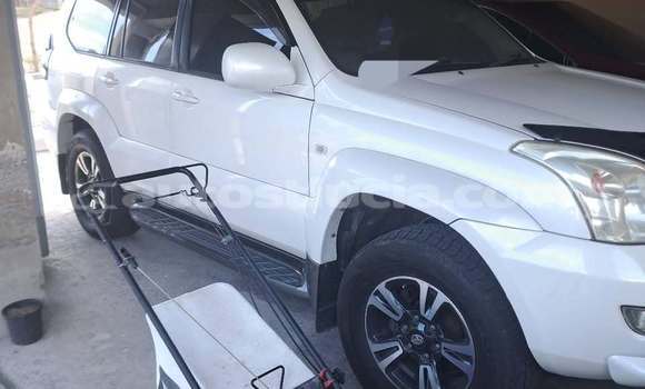 Acheter Occasion Voiture Toyota Prado Blanc à Choiseul, Choiseul Acheter Occasion Voiture Toyota Prado Blanc à Choiseul, Choiseul