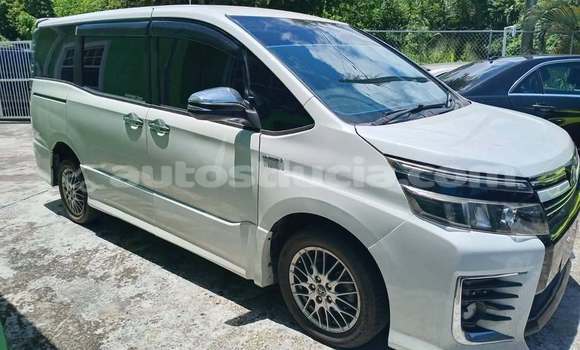 Acheter Occasion Voiture Toyota Noah Blanc à Micoud, Micoud Acheter Occasion Voiture Toyota Noah Blanc à Micoud, Micoud