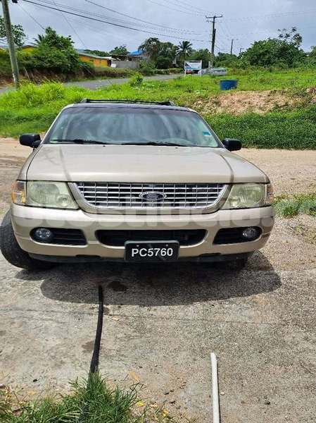 Big with watermark ford explorer castries castries 4569