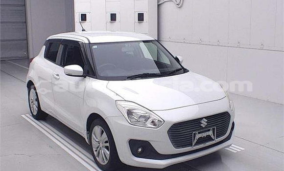 Buy Used Suzuki Swift White Car in Anse-la-Raye in Anse-la-Raye