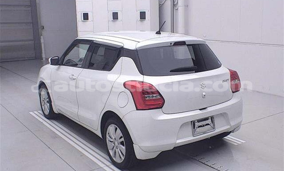 Buy Used Suzuki Swift White Car in Anse-la-Raye in Anse-la-Raye Buy Used Suzuki Swift White Car in Anse-la-Raye in Anse-la-Raye