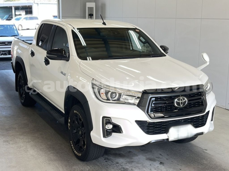 Big with watermark toyota hiluxe revo castries castries 4572
