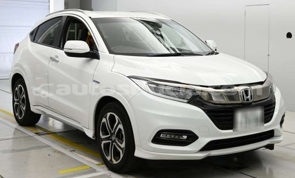 Acheter Occasion Voiture Honda Vezel Blanc à Castries, Castries Acheter Occasion Voiture Honda Vezel Blanc à Castries, Castries