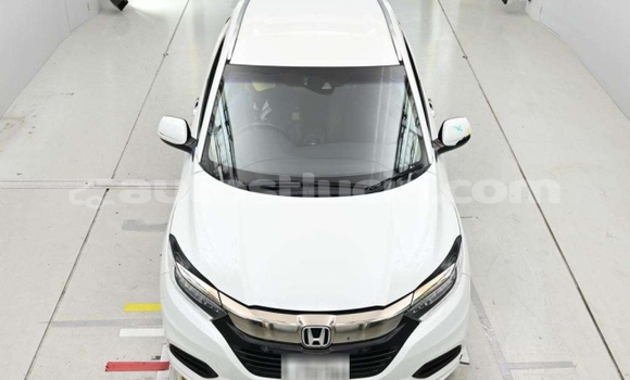 Acheter Occasion Voiture Honda Vezel Blanc à Castries, Castries Acheter Occasion Voiture Honda Vezel Blanc à Castries, Castries