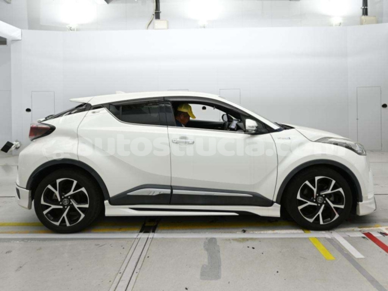 Big with watermark toyota c hr castries castries 4575