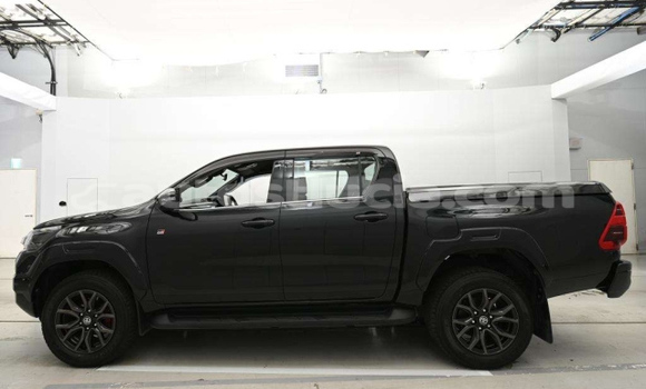 Acheter Occasion Voiture Toyota Hiluxe Revo Noir à Canaries, Canaries Acheter Occasion Voiture Toyota Hiluxe Revo Noir à Canaries, Canaries