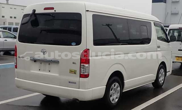 Acheter Occasion Voiture Toyota Hiace Blanc à Castries, Castries Acheter Occasion Voiture Toyota Hiace Blanc à Castries, Castries