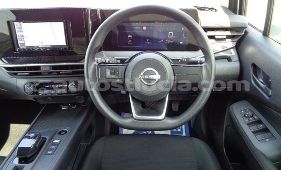 Buy Used Nissan Note White Car in Anse-la-Raye in Anse-la-Raye