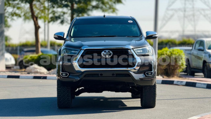 Big with watermark toyota hilux anse la raye import dubai 4588