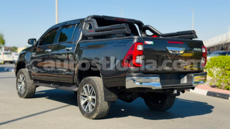 Big with watermark toyota hilux anse la raye import dubai 4588