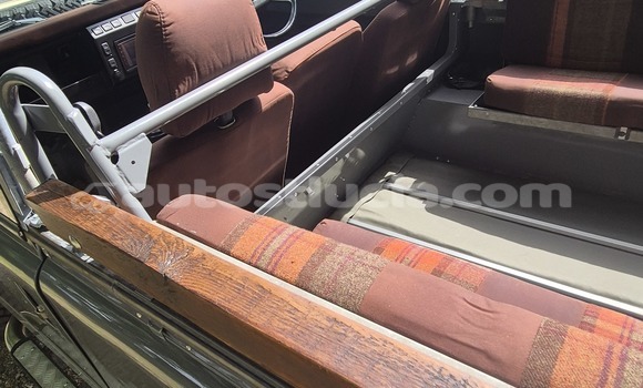 Acheter Import Voiture Land Rover Defender Autre à Anse-la-Raye, Anse-la-Raye Acheter Import Voiture Land Rover Defender Autre à Anse-la-Raye, Anse-la-Raye