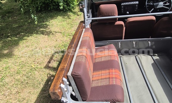 Acheter Import Voiture Land Rover Defender Autre à Anse-la-Raye, Anse-la-Raye Acheter Import Voiture Land Rover Defender Autre à Anse-la-Raye, Anse-la-Raye