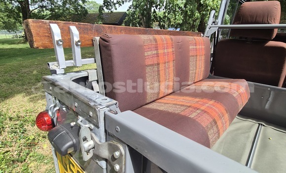 Acheter Import Voiture Land Rover Defender Autre à Anse-la-Raye, Anse-la-Raye Acheter Import Voiture Land Rover Defender Autre à Anse-la-Raye, Anse-la-Raye