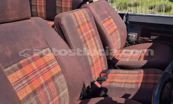 Acheter Import Voiture Land Rover Defender Autre à Anse-la-Raye, Anse-la-Raye Acheter Import Voiture Land Rover Defender Autre à Anse-la-Raye, Anse-la-Raye