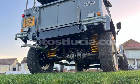 Acheter Import Voiture Land Rover Defender Autre à Anse-la-Raye, Anse-la-Raye Acheter Import Voiture Land Rover Defender Autre à Anse-la-Raye, Anse-la-Raye