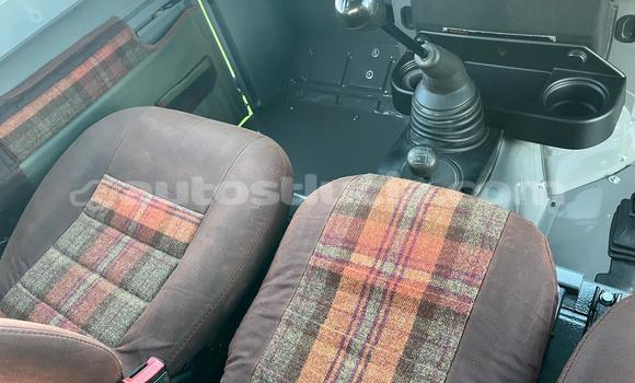 Acheter Import Voiture Land Rover Defender Autre à Anse-la-Raye, Anse-la-Raye Acheter Import Voiture Land Rover Defender Autre à Anse-la-Raye, Anse-la-Raye