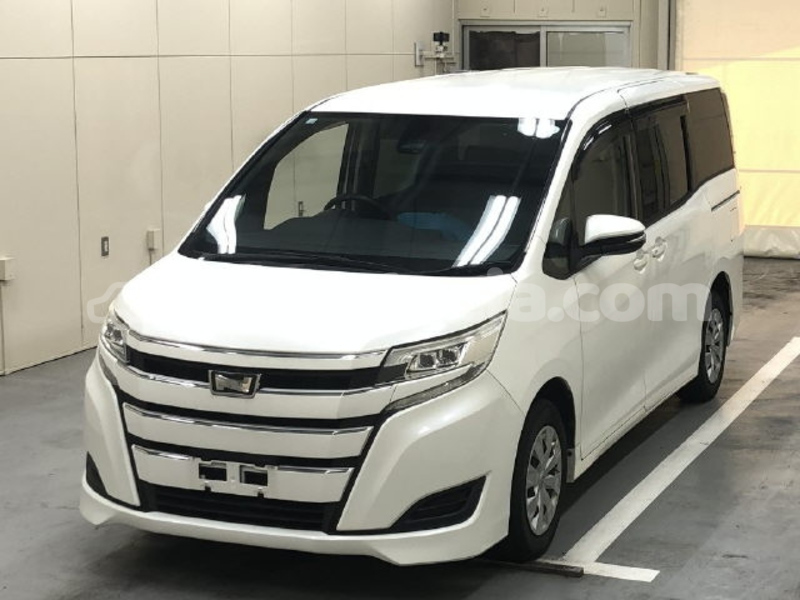 Big with watermark toyota noah castries castries 4593