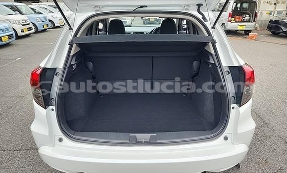 Buy Used Honda Vezel White Car in Castries in Castries Buy Used Honda Vezel White Car in Castries in Castries