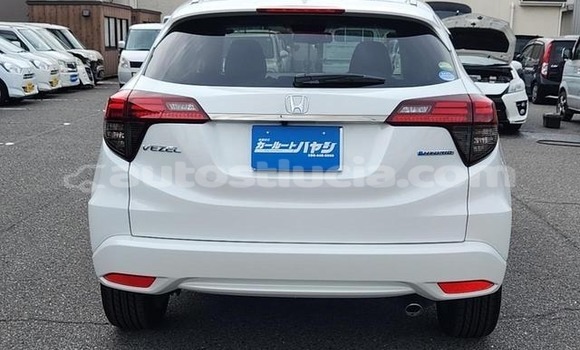 Buy Used Honda Vezel White Car in Castries in Castries Buy Used Honda Vezel White Car in Castries in Castries