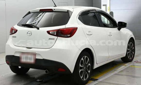 Buy Used Mazda Demio White Car in Castries in Castries Buy Used Mazda Demio White Car in Castries in Castries