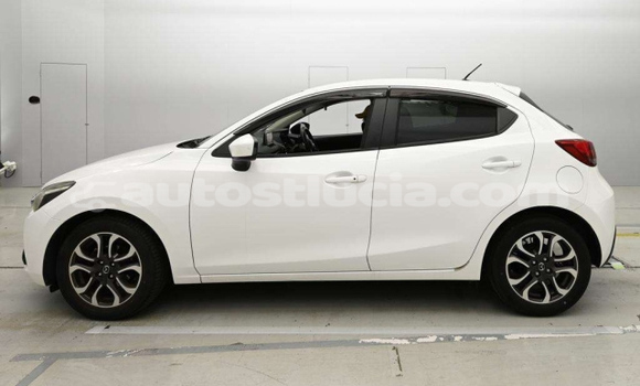 Buy Used Mazda Demio White Car in Castries in Castries Buy Used Mazda Demio White Car in Castries in Castries