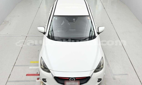 Buy Used Mazda Demio White Car in Castries in Castries Buy Used Mazda Demio White Car in Castries in Castries