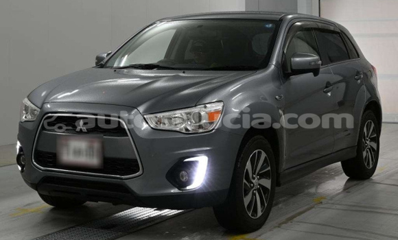 Buy Used Mitsubishi RVR Silver Car in Castries in Castries