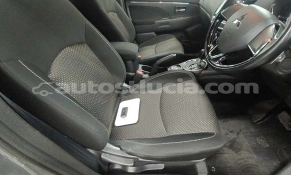 Buy Used Mitsubishi RVR Silver Car in Castries in Castries Buy Used Mitsubishi RVR Silver Car in Castries in Castries