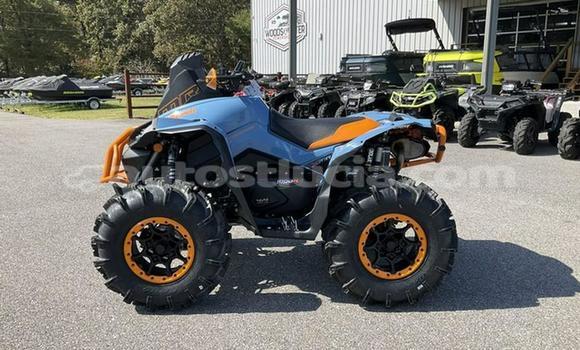 Buy New Yamaha TMAX Black Bike in Dennery in Dennery Buy New Yamaha TMAX Black Bike in Dennery in Dennery