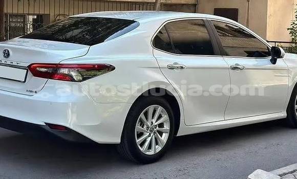 Acheter Occasion Voiture Toyota Camry Blanc à Castries, Castries Acheter Occasion Voiture Toyota Camry Blanc à Castries, Castries