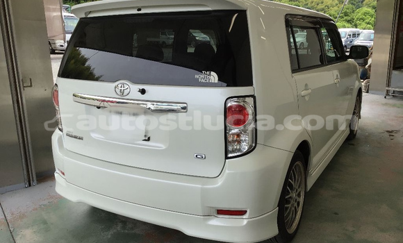Buy Used Toyota Corolla Rumion White Car in Castries in Castries Buy Used Toyota Corolla Rumion White Car in Castries in Castries