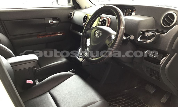 Buy Used Toyota Corolla Rumion White Car in Castries in Castries Buy Used Toyota Corolla Rumion White Car in Castries in Castries