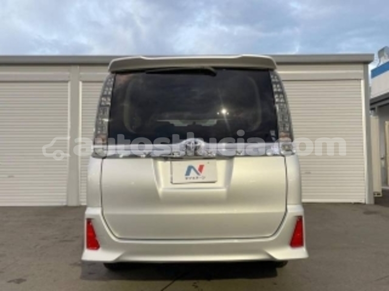 Big with watermark toyota voxy castries castries 4618