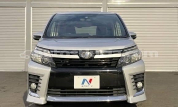 Buy Used Toyota Voxy Silver Car in Castries in Castries Buy Used Toyota Voxy Silver Car in Castries in Castries