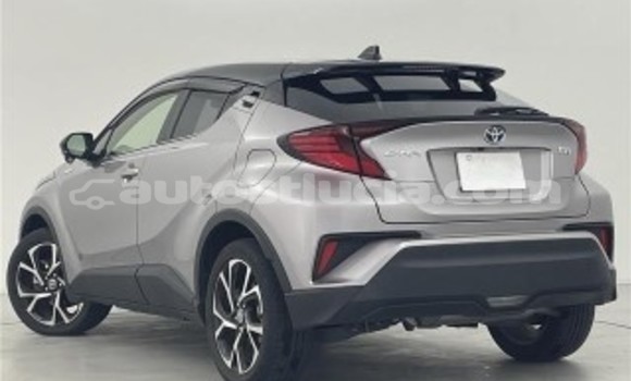 Buy Used Toyota C-HR Silver Car in Castries in Castries Buy Used Toyota C-HR Silver Car in Castries in Castries