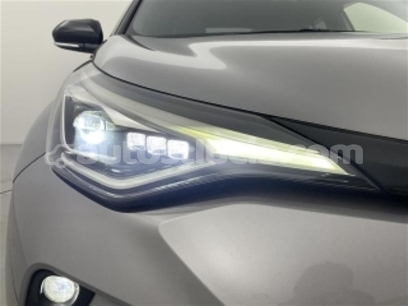 Big with watermark toyota c hr castries castries 4619