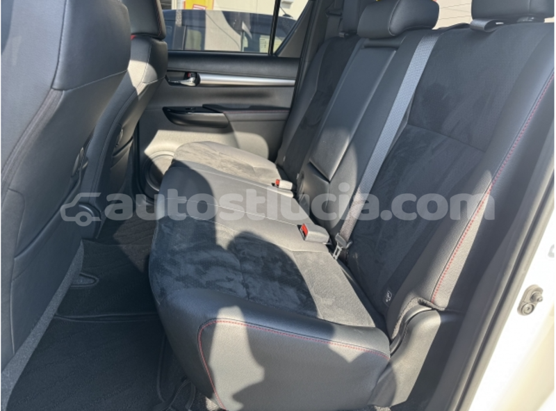 Big with watermark toyota hiluxe revo castries castries 4622