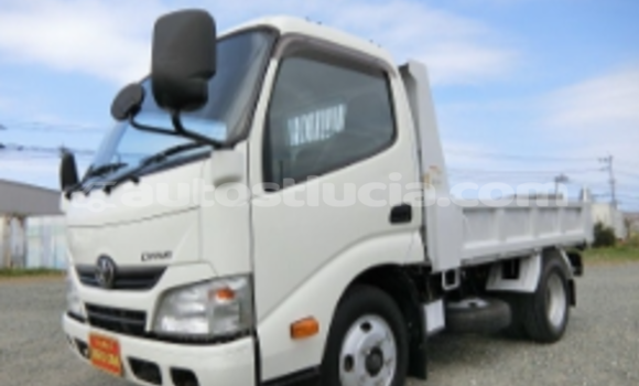 Buy Used Toyota Dyna White Truck in Castries in Castries Buy Used Toyota Dyna White Truck in Castries in Castries