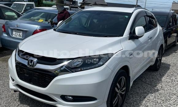 Acheter Occasion Voiture Honda Vezel Blanc à Castries, Castries Acheter Occasion Voiture Honda Vezel Blanc à Castries, Castries