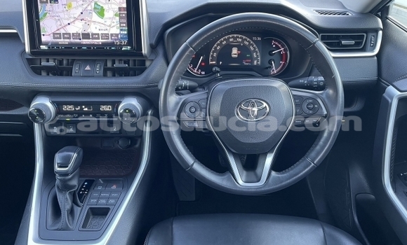 Acheter Occasion Voiture Toyota RAV4 Blanc à Castries, Castries Acheter Occasion Voiture Toyota RAV4 Blanc à Castries, Castries