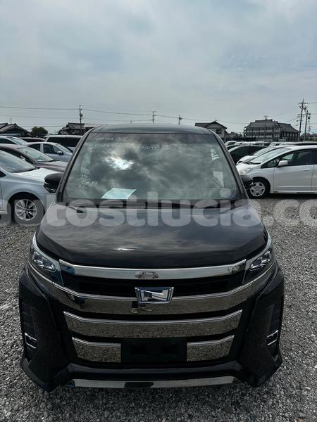 Big with watermark toyota noah anse la raye import dubai 4633