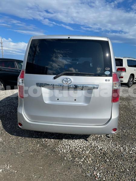 Big with watermark toyota noah castries castries 4634