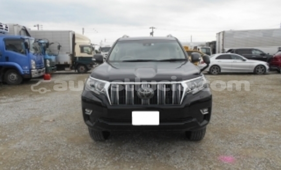 Acheter Occasion Voiture Toyota Land Cruiser Prado Noir à Castries, Castries Acheter Occasion Voiture Toyota Land Cruiser Prado Noir à Castries, Castries