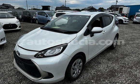 Acheter Occasion Voiture Toyota Aqua Blanc à Laborie, Laborie Acheter Occasion Voiture Toyota Aqua Blanc à Laborie, Laborie