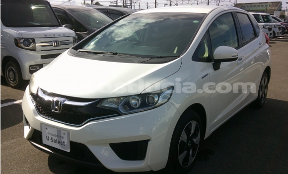 Acheter Occasion Voiture Honda FIT Blanc à Choiseul, Choiseul Acheter Occasion Voiture Honda FIT Blanc à Choiseul, Choiseul