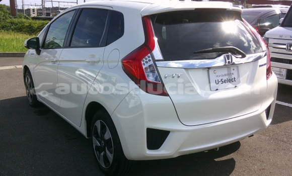 Acheter Occasion Voiture Honda FIT Blanc à Choiseul, Choiseul Acheter Occasion Voiture Honda FIT Blanc à Choiseul, Choiseul