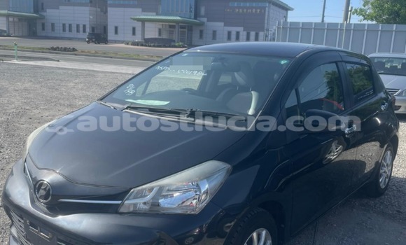 Buy Used Toyota Vitz Black Car in Anse-la-Raye in Anse-la-Raye